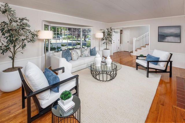 950 Camino Drive, Santa Clara, CA 95050