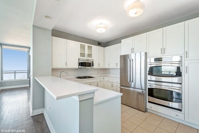 600 N LAKE SHORE Drive 1011, Chicago, IL 60611