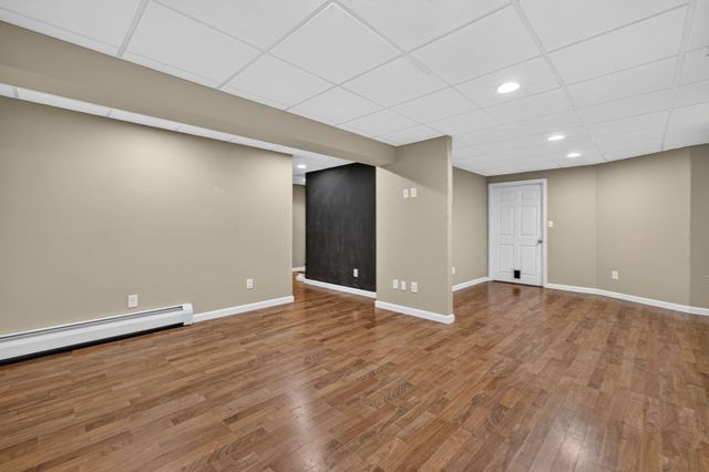 45 Metacomet Ave, Taunton, MA 02718