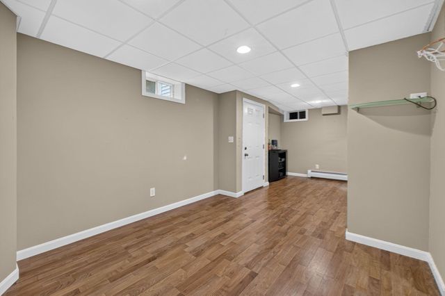 45 Metacomet Ave, Taunton, MA 02718