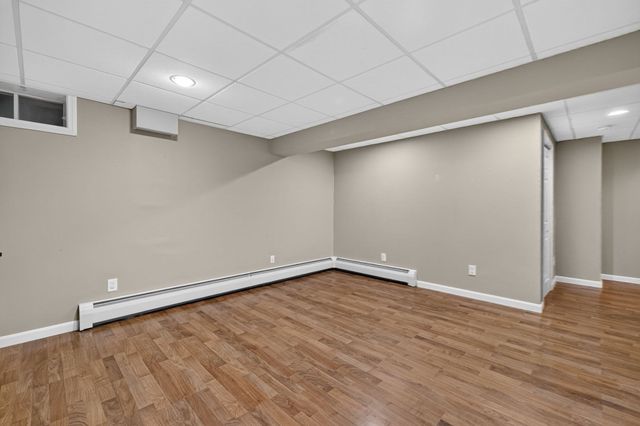 45 Metacomet Ave, Taunton, MA 02718