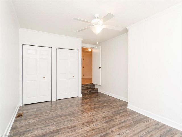 1527 Sherwood Drive, Burlington, NC 27215