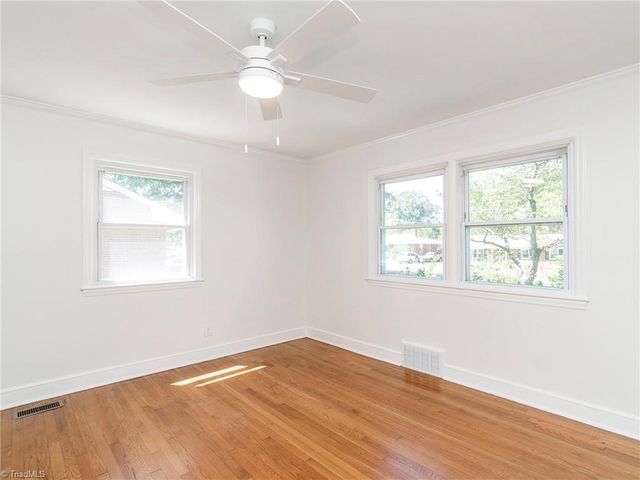 1527 Sherwood Drive, Burlington, NC 27215