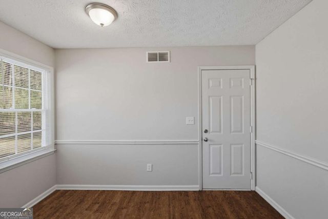 40 Lake Court, Stockbridge, GA 30281