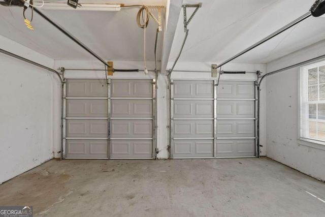 40 Lake Court, Stockbridge, GA 30281