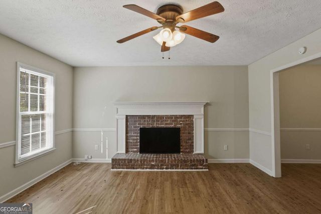 40 Lake Court, Stockbridge, GA 30281