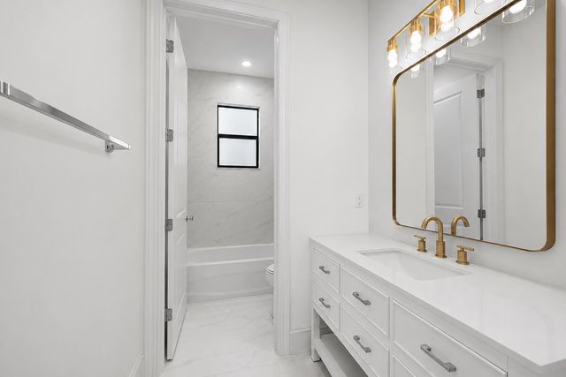 6020 Curie Place, Palm Beach Gardens, FL 33418