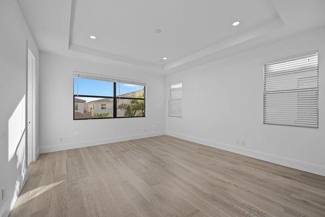 6020 Curie Place, Palm Beach Gardens, FL 33418