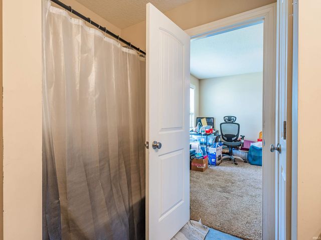 15334 Delphinium Place, Huntertown, IN 46748