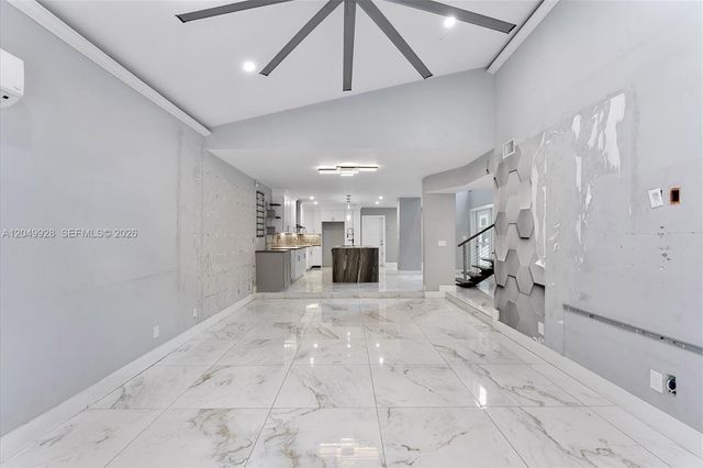 2055 NW 9th Street, Delray Beach, FL 33445