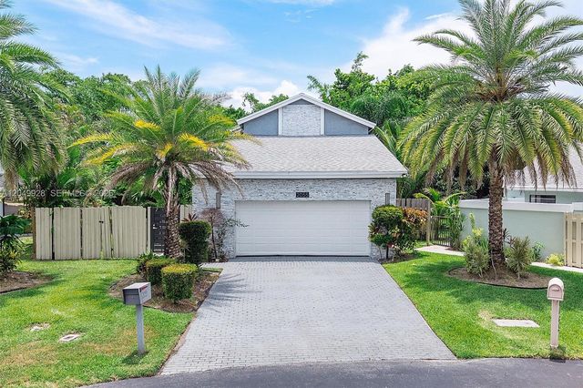 2055 NW 9th Street, Delray Beach, FL 33445