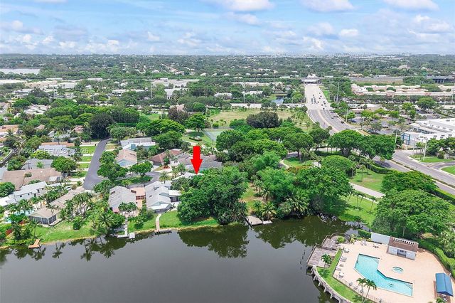 2055 NW 9th Street, Delray Beach, FL 33445