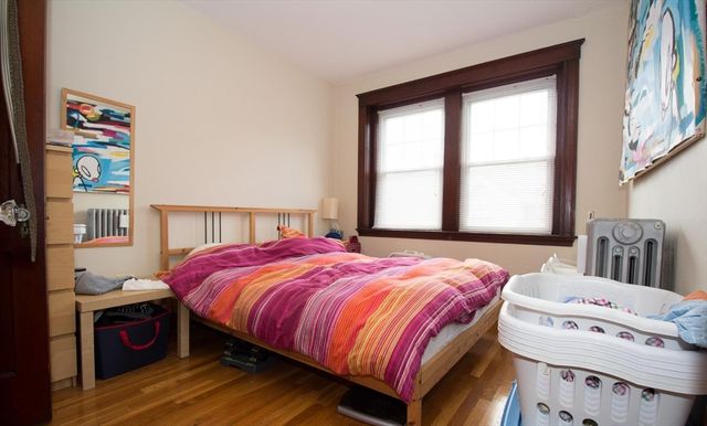 55 Franklin St 1, Brookline, MA 02445