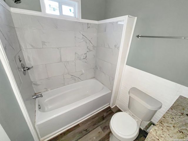 114 Benita, San Antonio, TX 78210