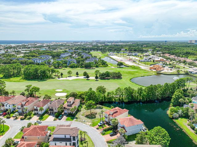 258 Calusa Boulevard, Destin, FL 32541