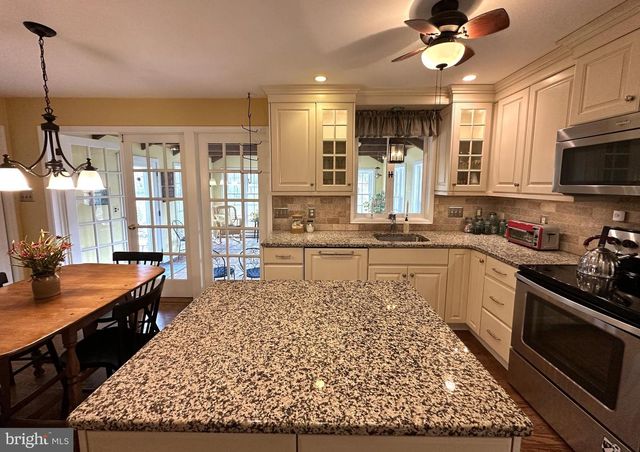 613 SHEARER ST, North Wales, PA 19454