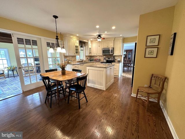 613 SHEARER ST, North Wales, PA 19454