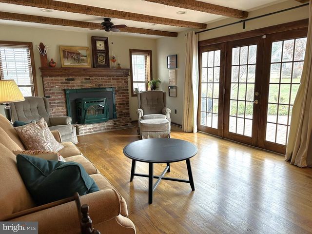 613 SHEARER ST, North Wales, PA 19454