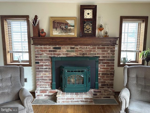 613 SHEARER ST, North Wales, PA 19454