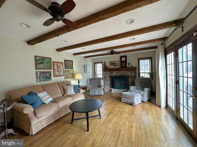 613 SHEARER ST, North Wales, PA 19454