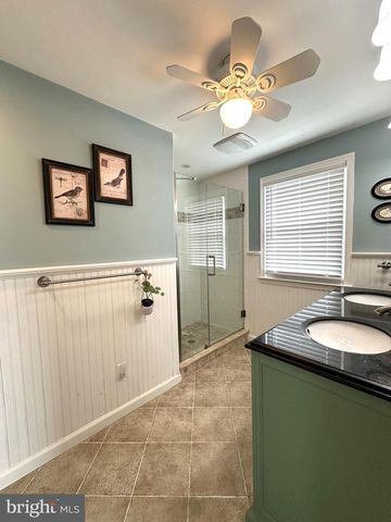 613 SHEARER ST, North Wales, PA 19454