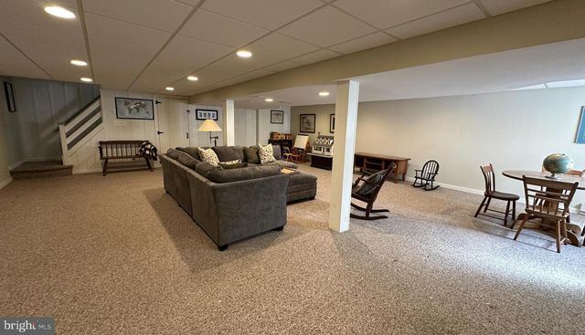 613 SHEARER ST, North Wales, PA 19454