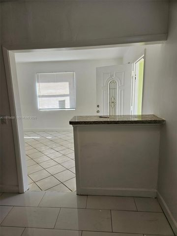 1031 Atlantic Ave A, Opa-locka, FL 33054