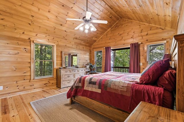 16 Enchanting Circle, Morganton, GA 30560