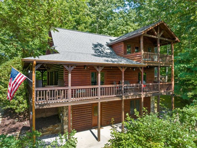 16 Enchanting Circle, Morganton, GA 30560