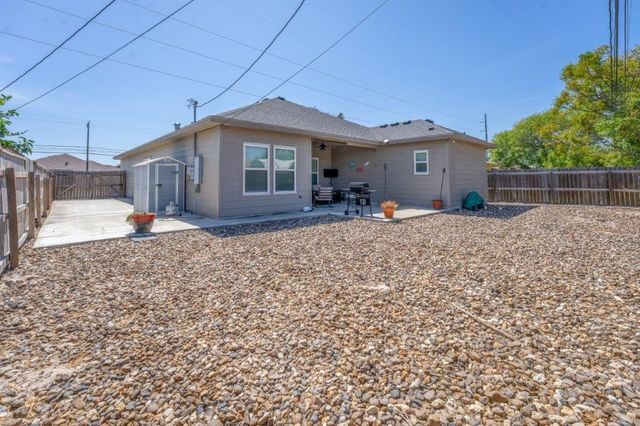 844 Purdue, Corpus Christi, TX 78418