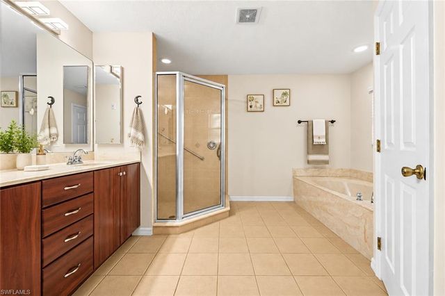 2223 NW 25th TER, Cape Coral, FL 33993