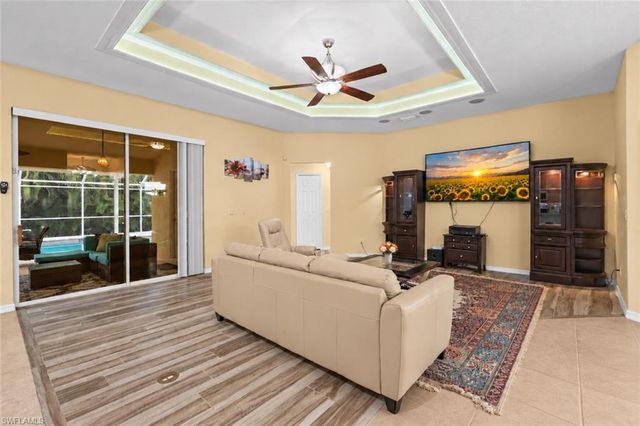 2223 NW 25th TER, Cape Coral, FL 33993