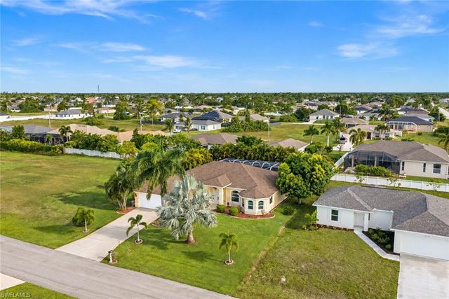 2223 NW 25th TER, Cape Coral, FL 33993