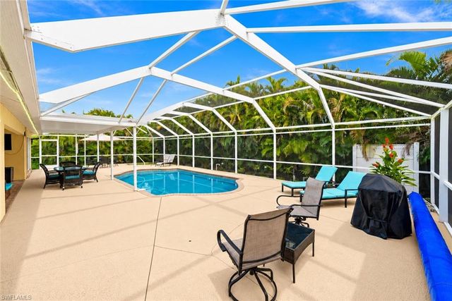 2223 NW 25th TER, Cape Coral, FL 33993