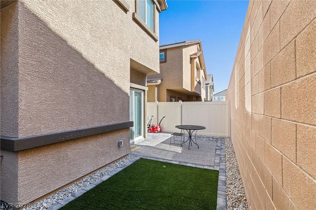 7855 Pandora Sky Street 3, North Las Vegas, NV 89084