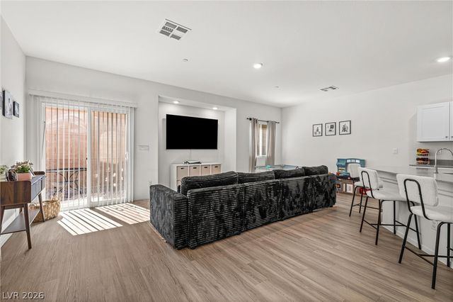 7855 Pandora Sky Street 3, North Las Vegas, NV 89084