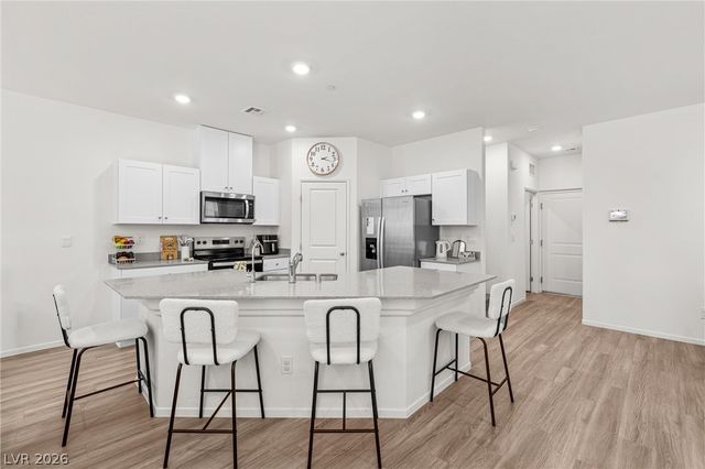 7855 Pandora Sky Street 3, North Las Vegas, NV 89084