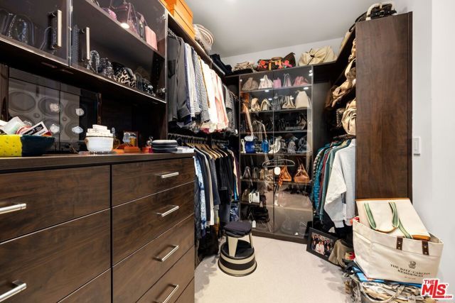 900 W Olympic Boulevard 46G, Los Angeles, CA 90015