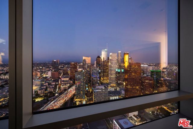 900 W Olympic Boulevard 46G, Los Angeles, CA 90015