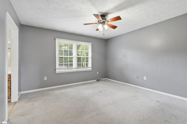 102 Fernwood Drive, Easley, SC 29640