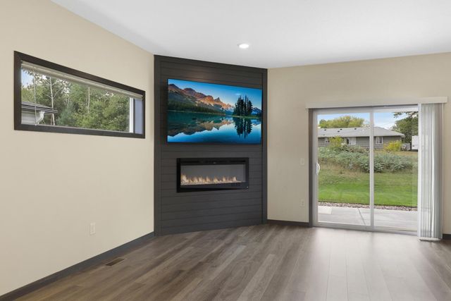 11080 Ulysses Street NE, Blaine, MN 55434