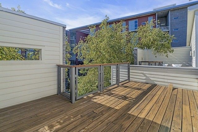 704 Strickland Dr, Nashville, TN 37206