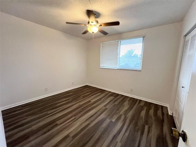 6005 Del Lago Cir 102, Sunrise, FL 33313