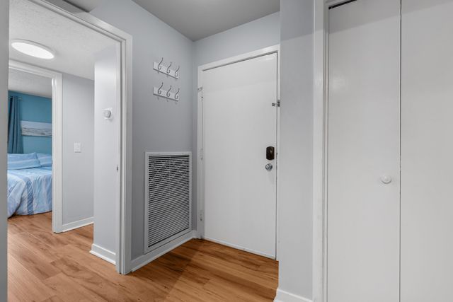 2782 Hidden Oak Drive, Seabrook Island, SC 29455