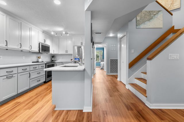 2782 Hidden Oak Drive, Seabrook Island, SC 29455