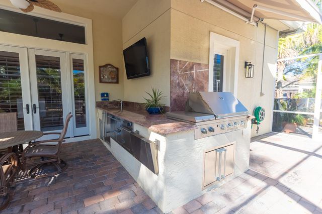 10450 SW Tibre Court, Port St Lucie, FL 34987