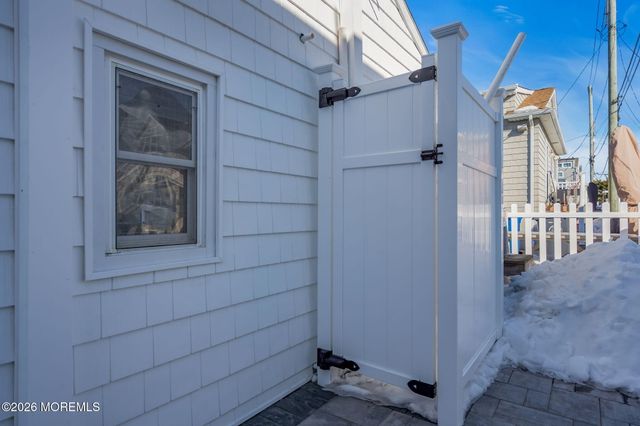 21 E Dune Way 121, Lavallette, NJ 08735