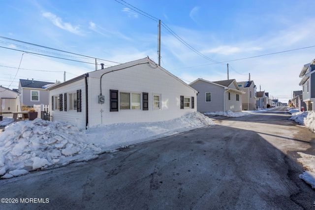 21 E Dune Way 121, Lavallette, NJ 08735