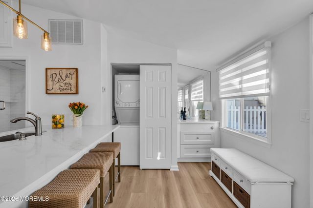 21 E Dune Way 121, Lavallette, NJ 08735