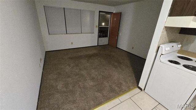 1908 Muren Boulevard 7, Belleville, IL 62221